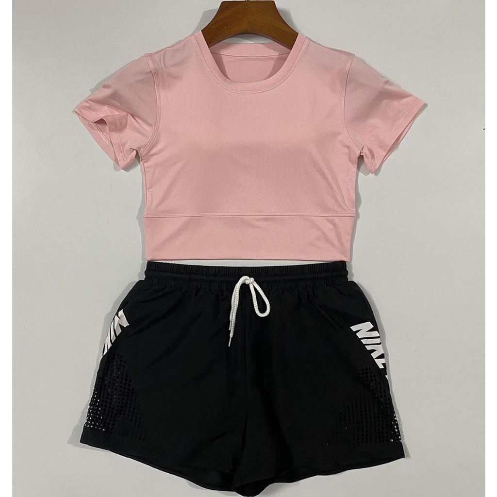 Bộ Tập Thể Thao Nữ - Áo Croptop - Quần Short 2 Lớp Phù Hợp Chạy Bộ, Tennis, Cầu Lông, Gym Màu Sắc Trẻ Trung Năng Động