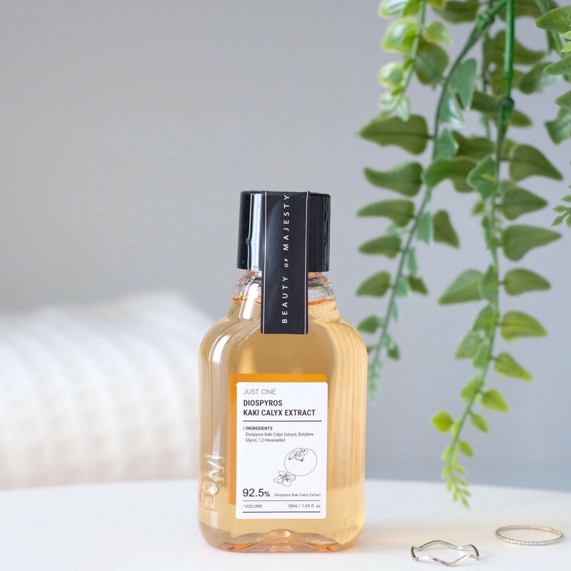 Nước Cân Bằng B.O.M 92,5% Diospyros Kaki Calyx Extract Dưỡng Sáng Da Chiết Xuất Quả Hồng 50ml