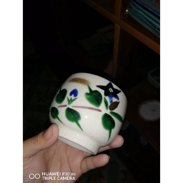 Gốm NHẬT BẢN: Cốc hoa ngũ sắc (kutani) loa kèn xanh – 180