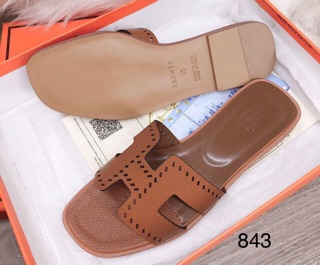 Dép lê hm lỗ xước mã 843