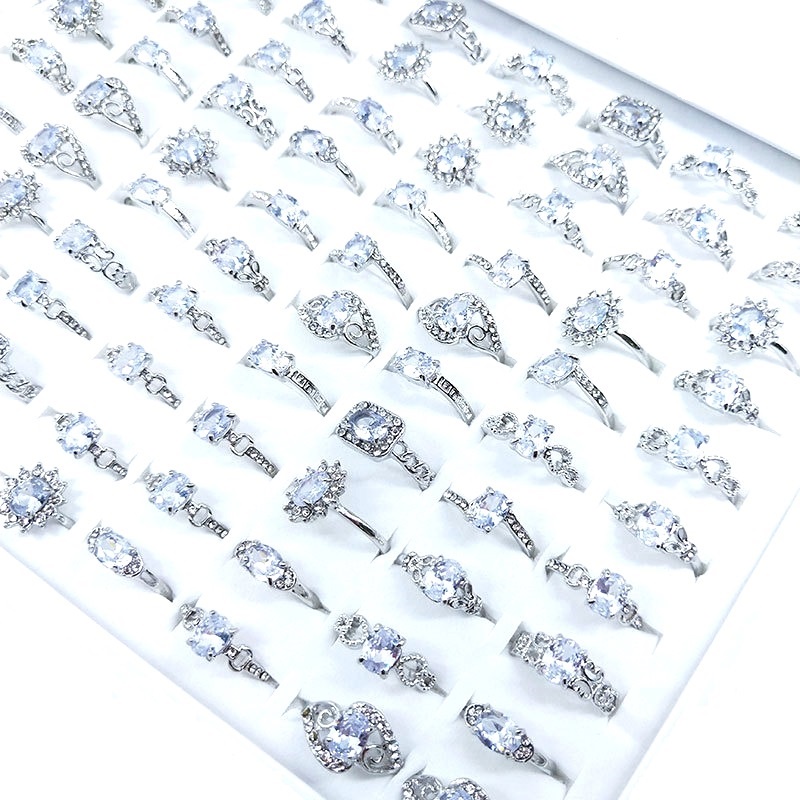 Nhẫn Mạ BạC ĐíNh Đá Sang TrọNg