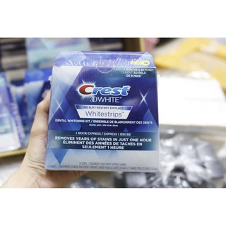 Miếng dán trắng răng Crest 3D White 1-Hour Express