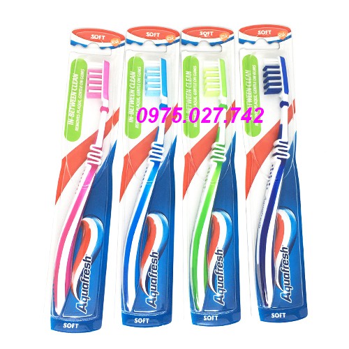 Bàn chải đánh răng Aquafresh ( giao màu ngẫu nhiên )