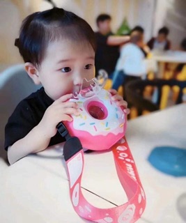 Bình nước Donut cao cấp 380ml đủ 3 màu