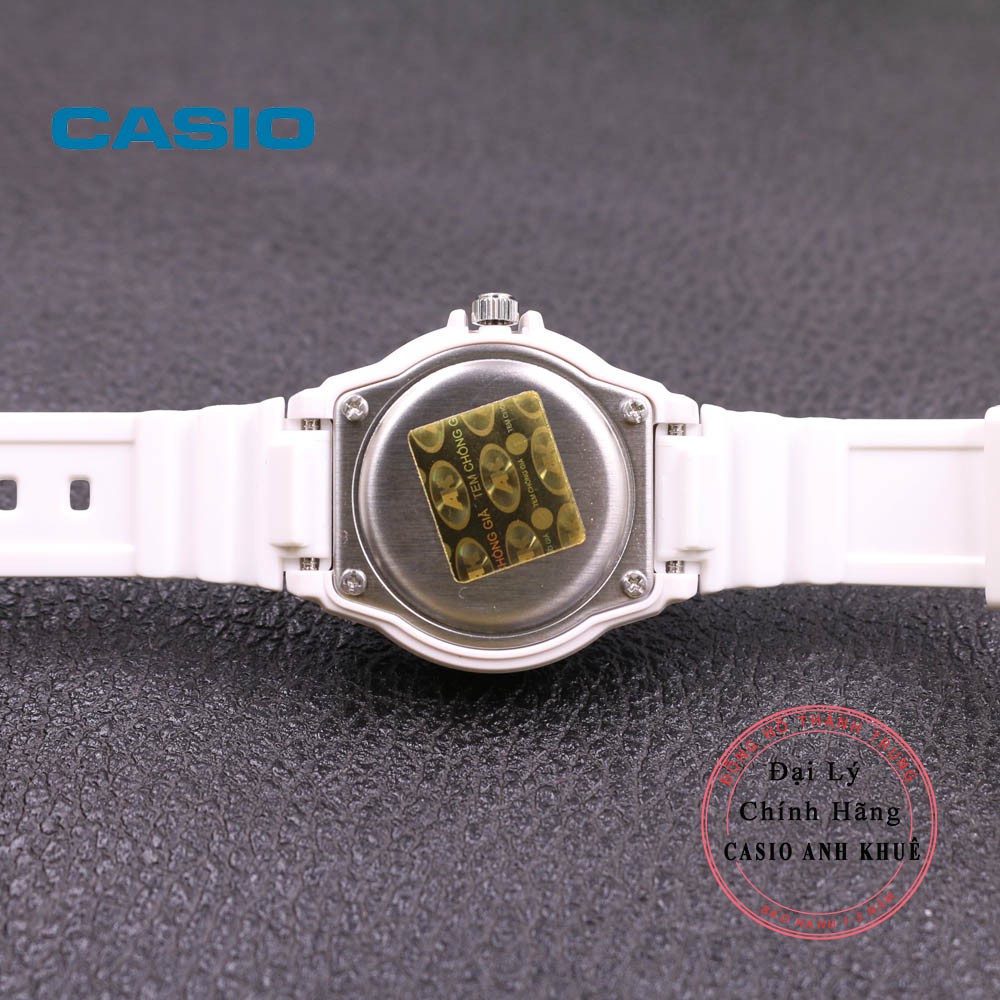 Đồng hồ nữ Casio LRW-200H-7E2VDF dây nhựa