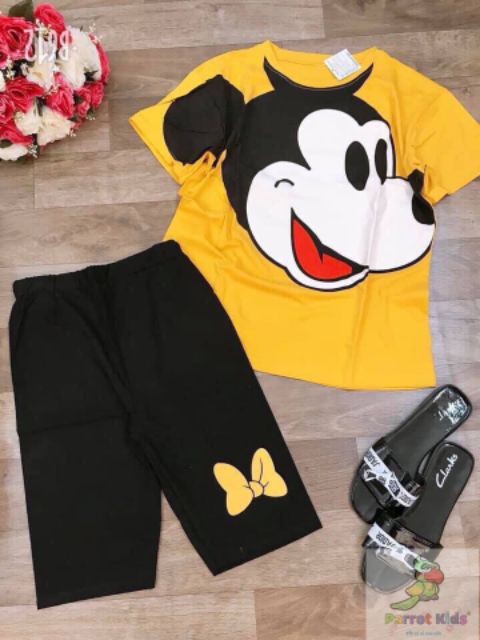 Set Mẹ&Bé Mẫu Nike + Vịt Daisy + Mickey  quần c.bi + Mickey quần nơ