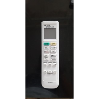 REMOTE ĐIỀU KHIỂN MÁY LẠNH DAIKIN ĐỜI MỚI FTKC25QVMV (TRẮNG)