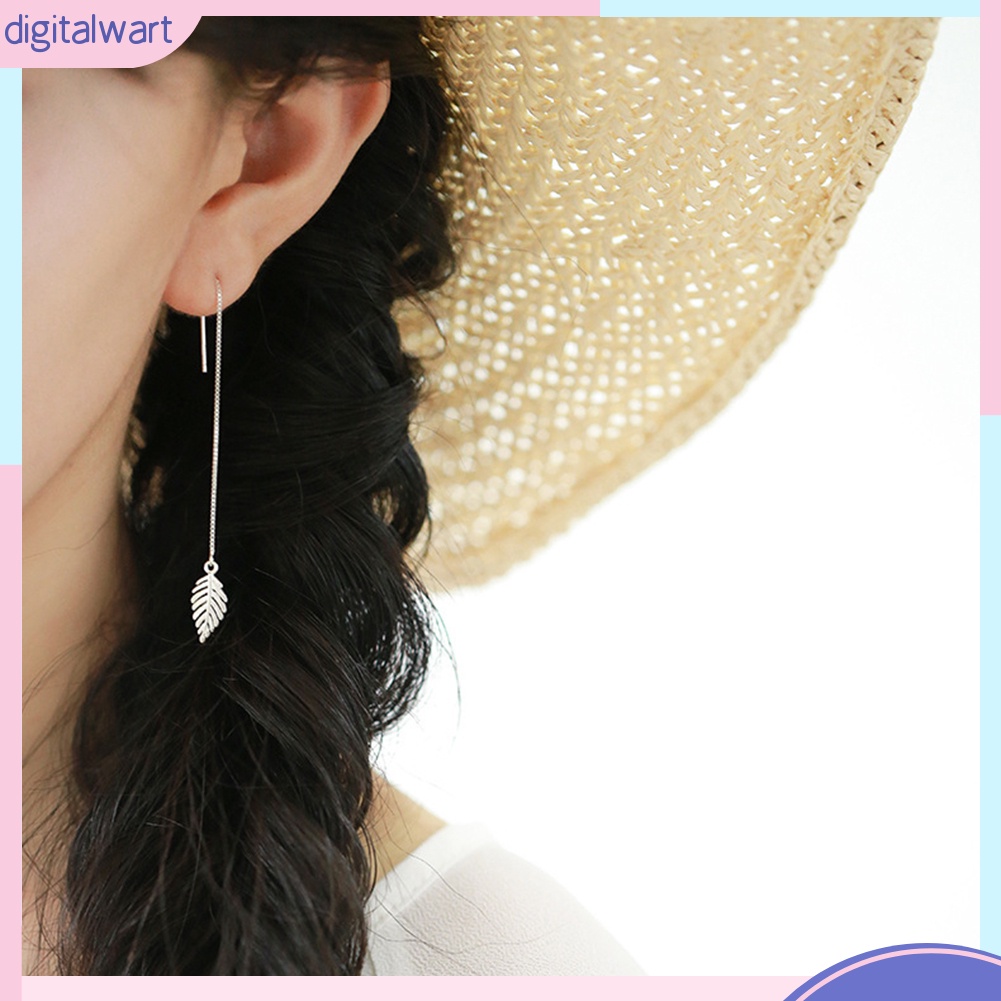 Đôi khuyên tai dạng chuỗi dài thiết kế hình chiếc lá xinh xắn cho nữ