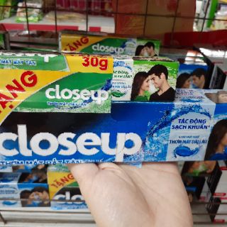 Kem đánh răng Closeup các loại 180g