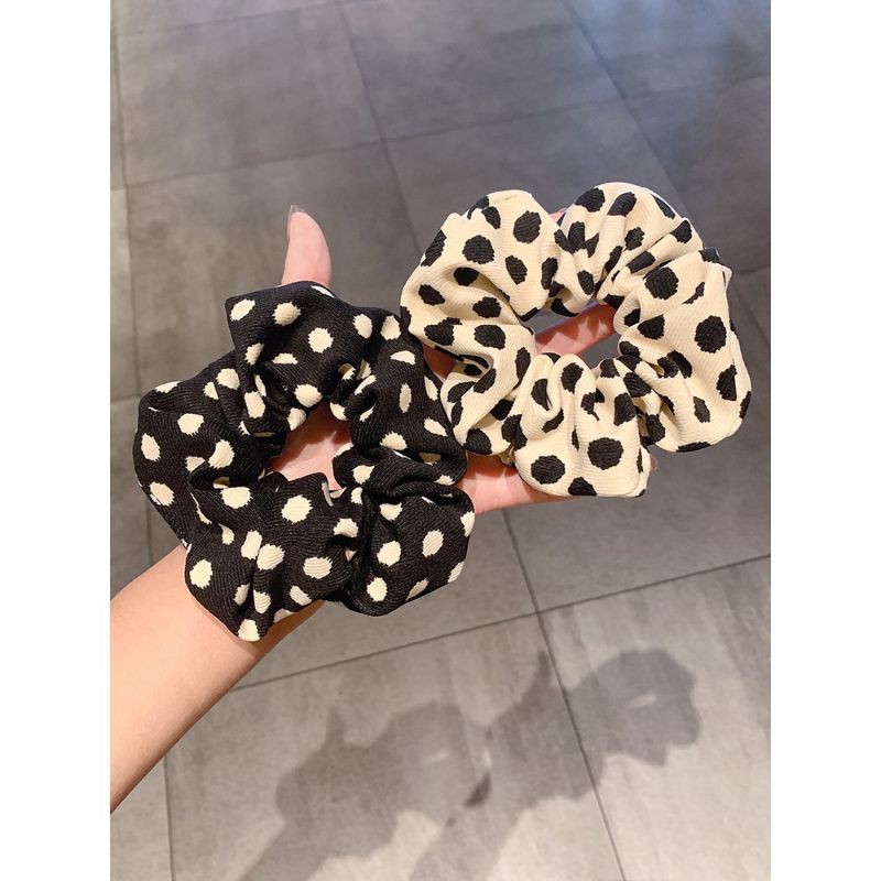 Dây cột tóc vải scrunchies họa tiết bò sữa cực xinh