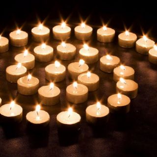 Hộp 10 viên nến tealight ( dùng đun bếp cafe, đèn xông tinh dầu )