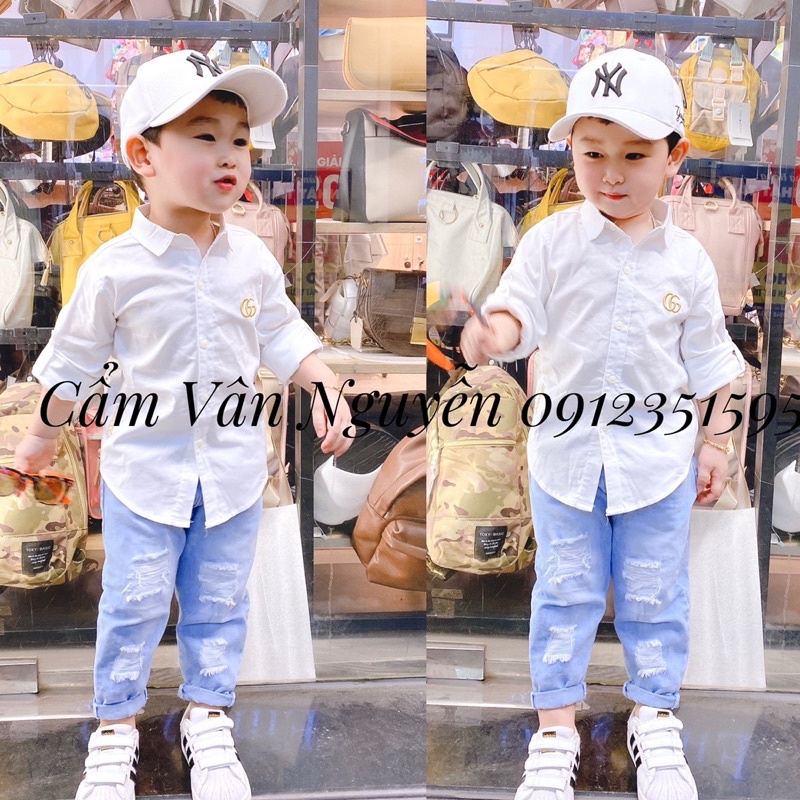 Áo sơ mi trắng cho bé