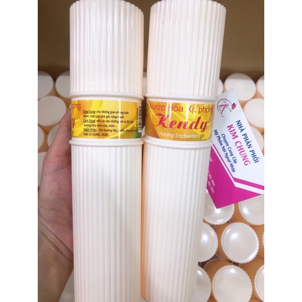 Nước hoa xịt phòng V1 (Hương Enchanteur/Hương hoa hồng) 220ml