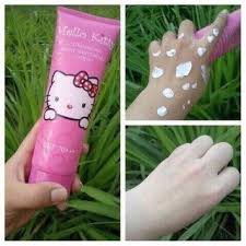 Kem Make Up Body Hello Kitty