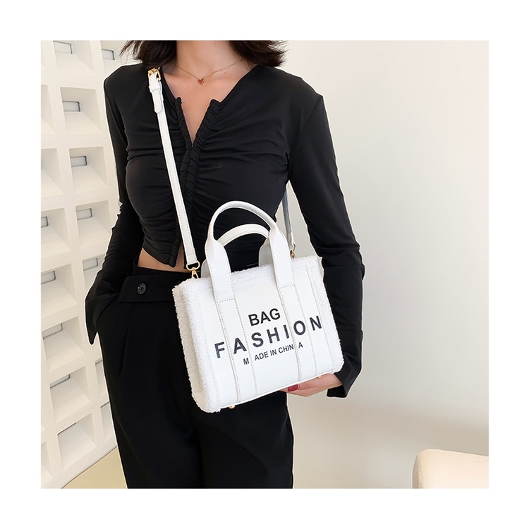 Túi tote Nhỏ Xinh In Chữ Cá Tính Thời Trang