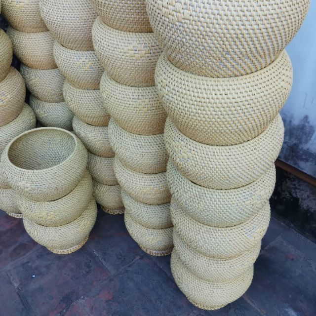 ủ ấm mây tre đan
