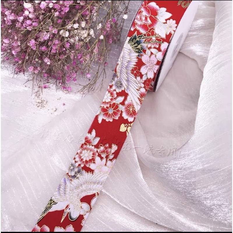 Ruy băng gấm hạc mẫu đơn