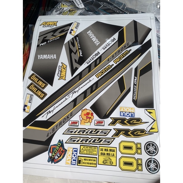 Tem sirius 110 RC xám vàng đen 2017