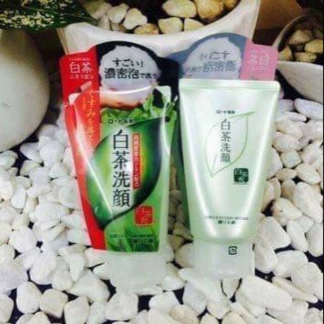 Sữa rửa mặt trà xanh Nhật Bản