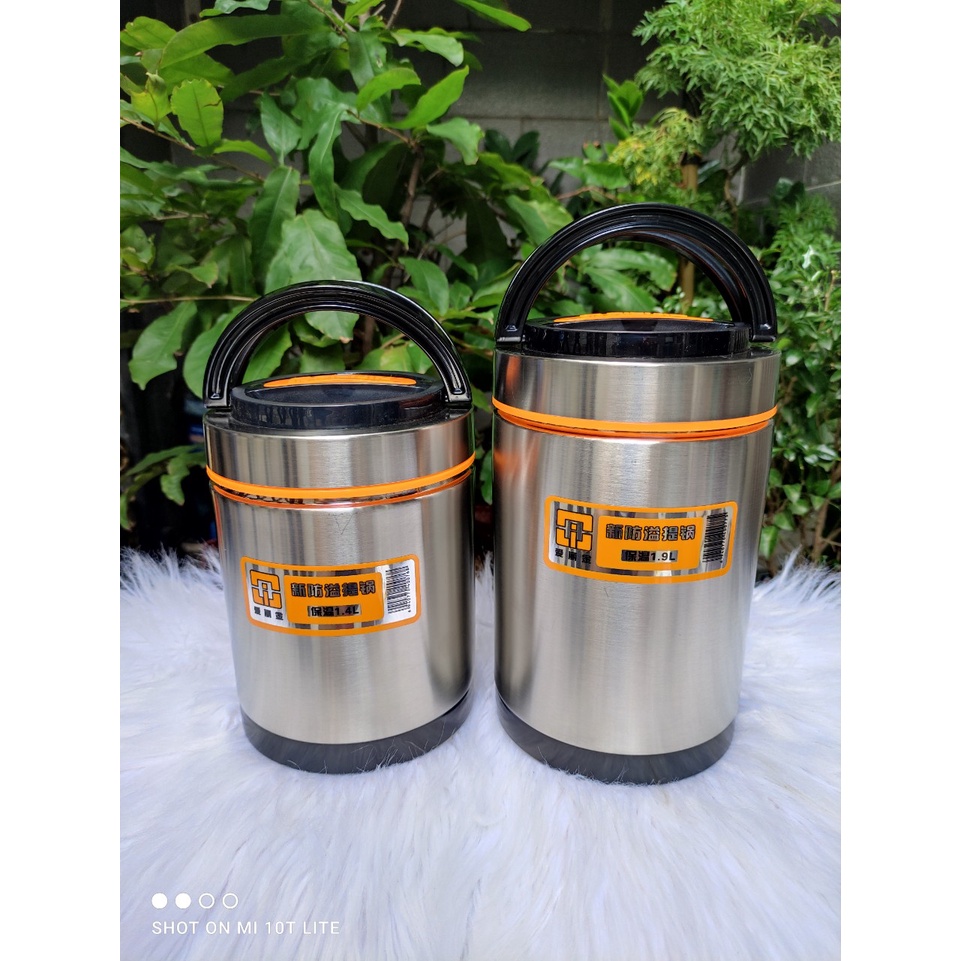 hộp cơm inox 3 ngăn 1400ml giữ nhiệt tốt cùng với thiết kế chống tràn