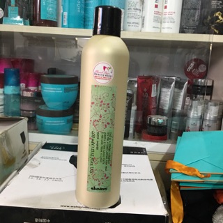 Gôm xịt siêu cứng Davines An Extra Strong Hairspray 400ml