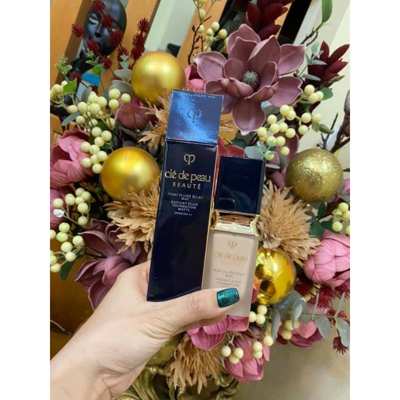 Kem nền Cle de peau siêu sịn