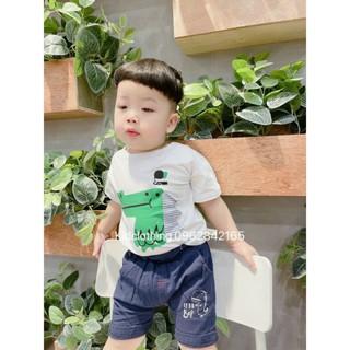 Bộ khủng long xanh lá cho bé trai