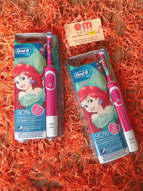 Bàn chải điện trẻ em Oral B cho bé từ 3t-12t
