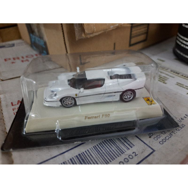 xe Kyosho tỉ lệ 1:64 - Ferrari F50 màu trắng , phiên bản giới hạn đặc biệt , limited 1 of 2000