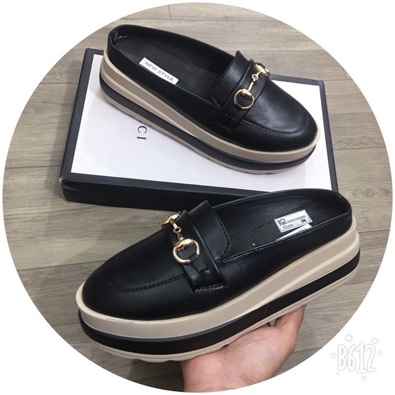 Giầy sục mũi vuông phối khoá chất da cao cấp đế bằng 6 p siêu nhẹ hót!!