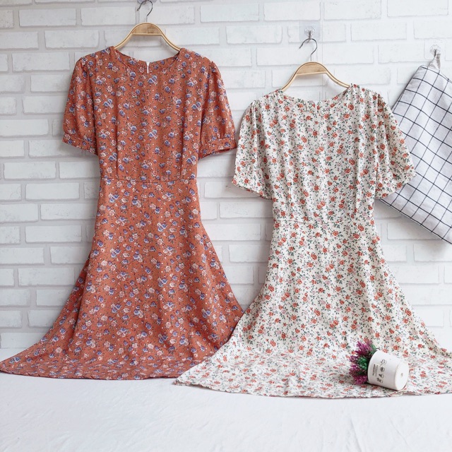 Váy hoa nhí vintage cổ tròn ngắn tay dáng dài qua gối Ulzzang style🌸 Hàng Quảng Châu | BigBuy360 - bigbuy360.vn