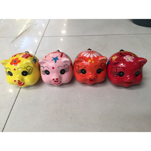 Lợn nhỏ cho bé.