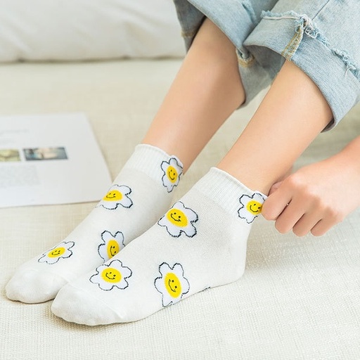 Tất nữ ngắn cổ mùa đông thêu hình hoa mặt trời
