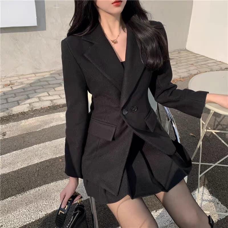 Sét Áo Vest + Chân Váy Xếp Ly 2 Màu Đen/ Trắng | Tomjune Shop S001