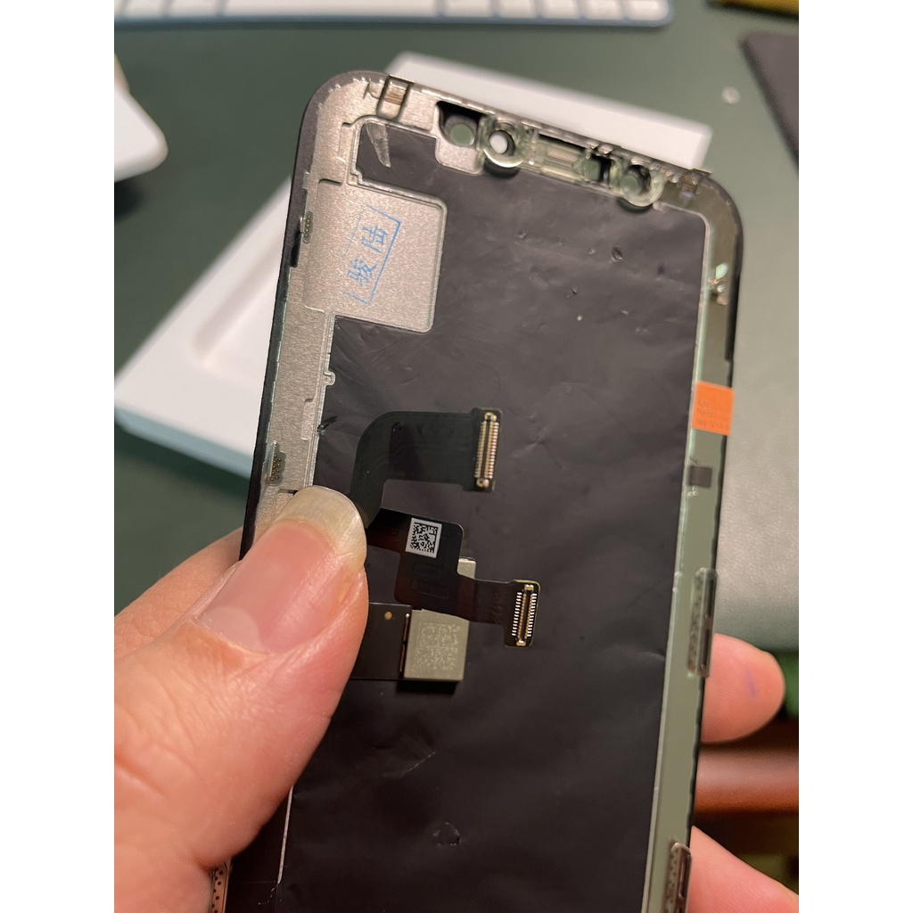 Màn hình thay thế Màn X zin ép kính tặng kèm bộ sửa tự thay thế.