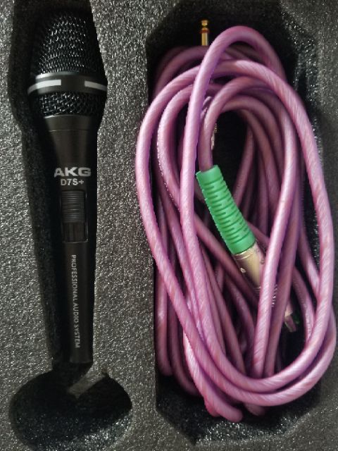 Micro có dây Karaoke AKG D7S Plus