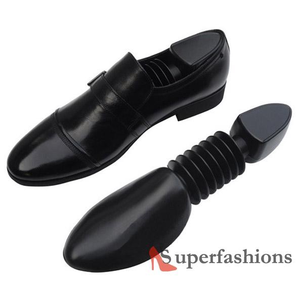 Dụng cụ nong giày bằng nhựa thiết kế dạng lò xo tiện dụng cho nam giới