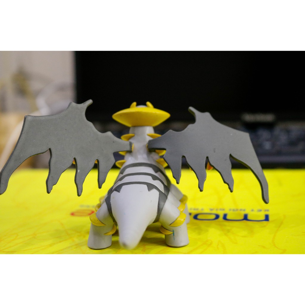 Mô hình pokemon Giratina Takara Tomy Hyper Size