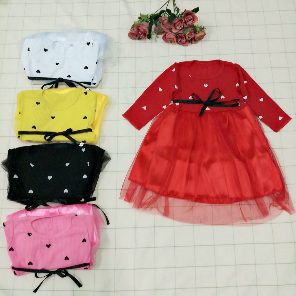 Đầm váy bé gái dài tay cotton len cho bé từ 8kg đến 20kg( màu đỏ, hồng, vàng, trắng, đen)