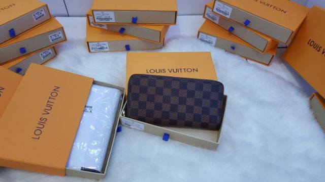 Ví hoa nâu kéo khóa size 20 fullbox | BigBuy360 - bigbuy360.vn