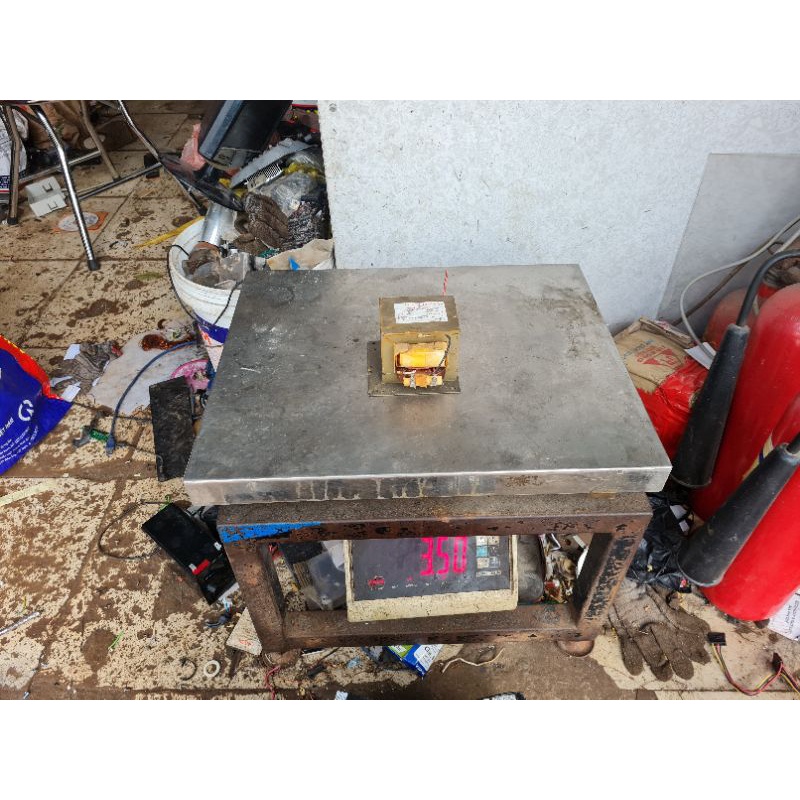 Biến áp lò vi sóng 700E -800E