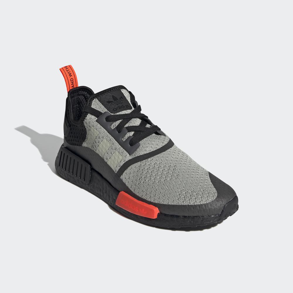 [Mã WABRD7 giảm 150K đơn 1 Triệu] Giày adidas ORIGINALS NMD R1 Nam FY3562