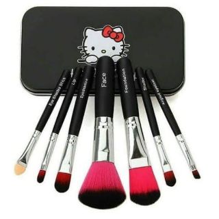 Bộ cọ trang điểm mini Hello Kitty