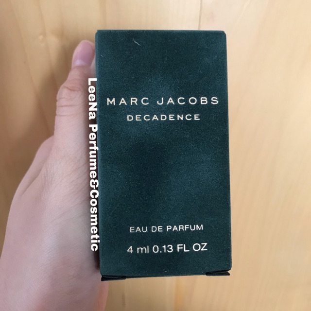 Nước hoa mini Marc Jacobs Decadence 4ml