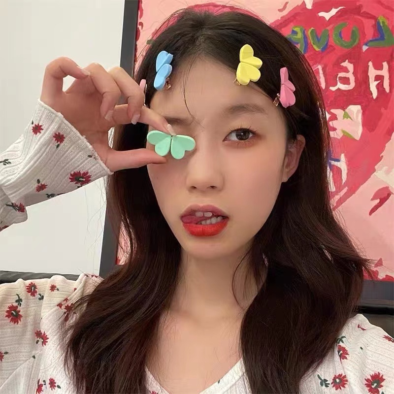 Kẹp Tóc Mỏ Vịt Nhiều Màu Sắc Họa Tiết Trái Tim Đơn Giản Dễ Thương Cho Nữ