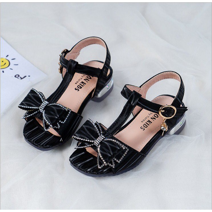 Giày kiểu Sandal bé gái kèm nơ dể thương bé 5-10T