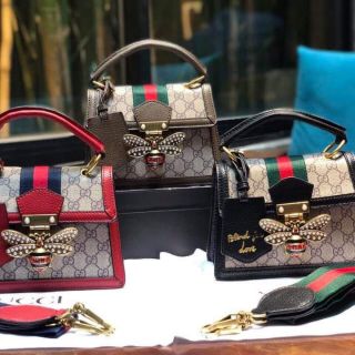 Túi Gucci ong