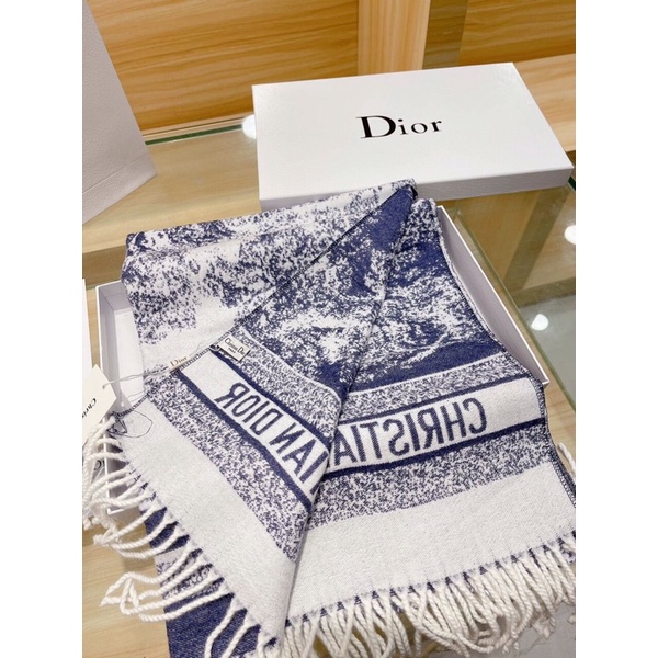 Khăn quàng diỏr 96% từ lông cừu siêu mịn