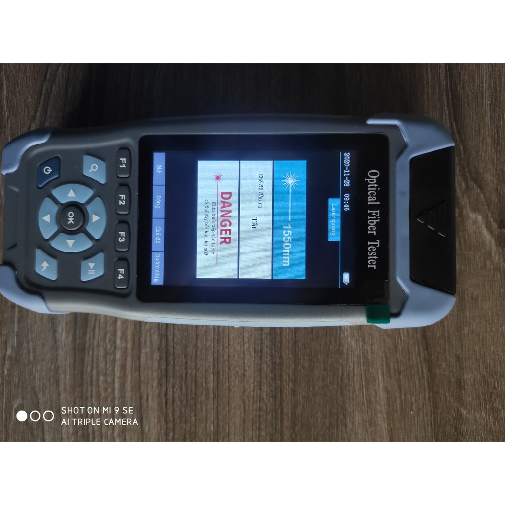 OTDR  3200S  Tiếng Việt Với 9 Chức Năng Trong 1 Khoảng Cách Đo OTDR 6m Đến 64km