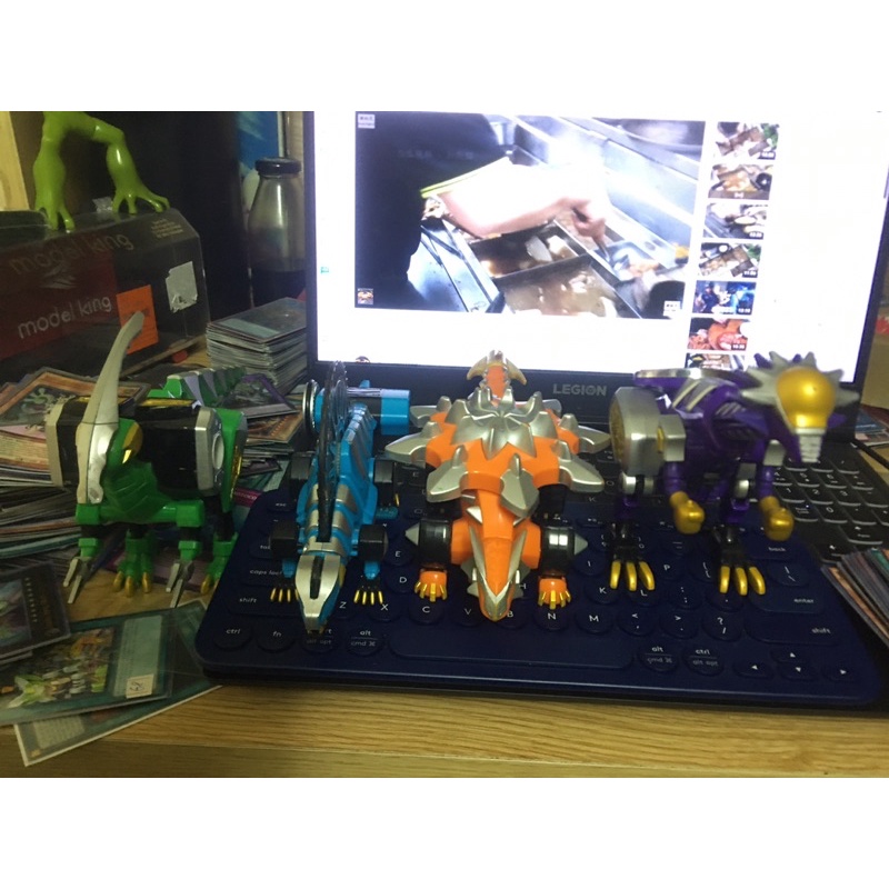 Combo 4 Mô hình khủng long Abaranger Dx Bandai